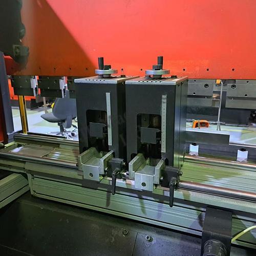 square-used-amada-promecam-its-2-50-20-50-ton-2m-cnc-press-brake-serial-no-b51212-year-1995-88-182-ho-4